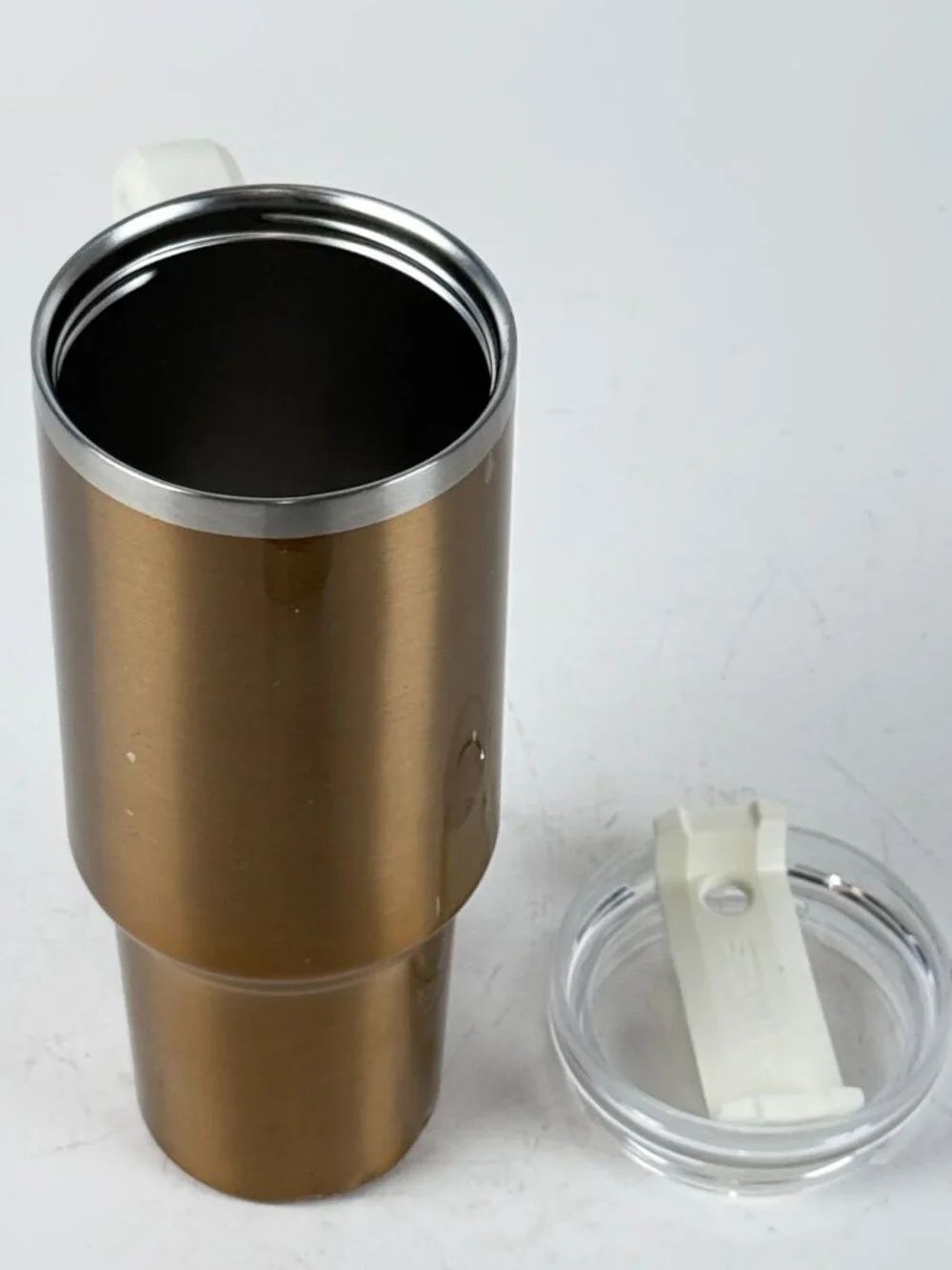 Stanley Quencher Stainless Steel 40 oz Travel Mug Bronze w/Handle Damaged